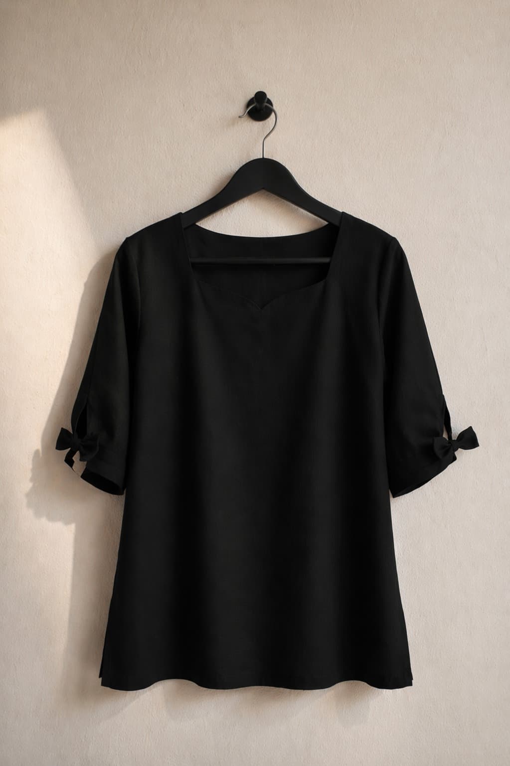 Midnight Charm Bow Top